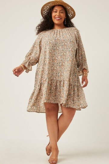 Ditsy print kjole Plus size.